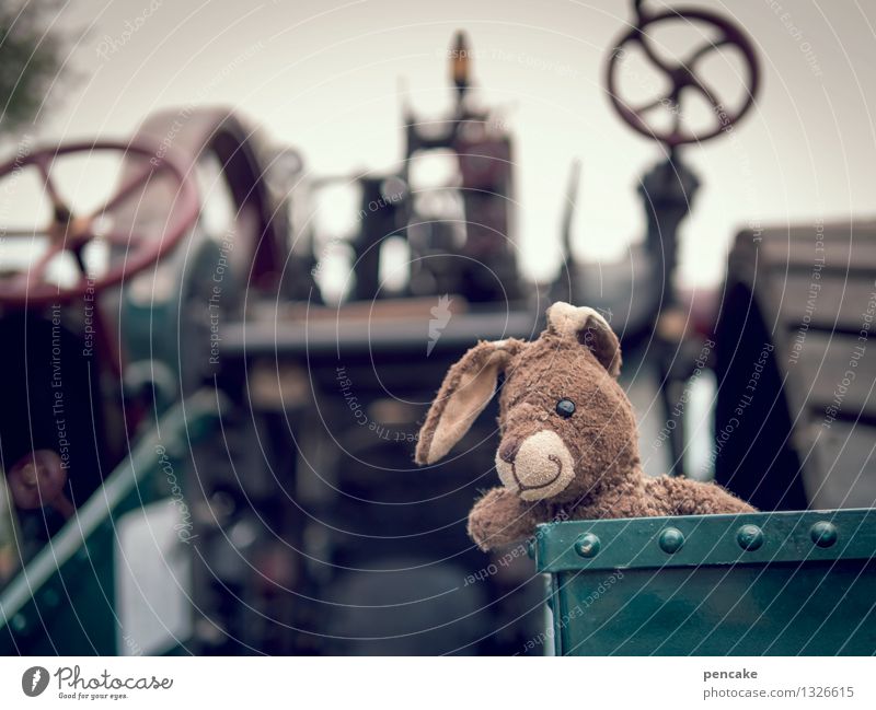 mascot | della macchina Machinery Technology Tractor Vintage car Animal Pet Sign Adventure Hare & Rabbit & Bunny Cuddly toy Good luck charm Happy Retro Historic