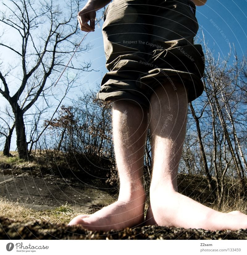 Flatfoot Indian Stand Pants Colossus Large Man Hand Isar Tree 10 Grass Summer Short Feet flat feet Perspective Legs Human being spitzl Nature Floor covering