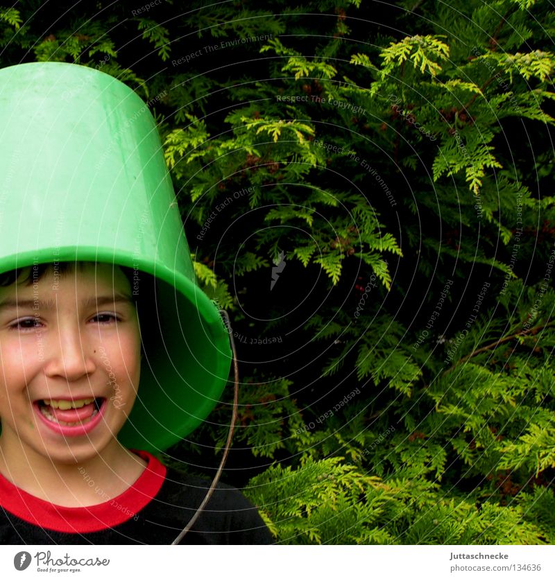 standard lamp Child Boy (child) Bucket Tub Dark Rapes Impish Mysterious Headless Camouflage Happiness Sounds of levity Grinning Joy everything in the bucket