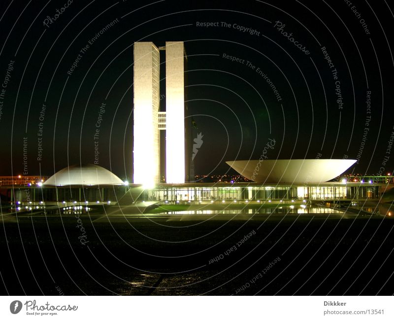 Outdoor facilities concrete and green Brasília Worm Green Plant Concrete Architecture Academic studies Niemeyer