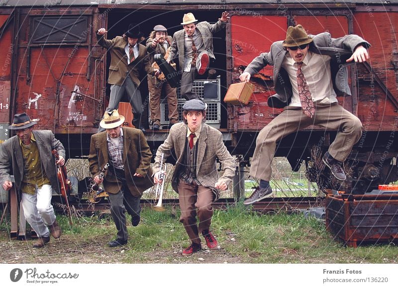 The Gypsies Jump Action Group String Old Sinti Railroad Music Joy