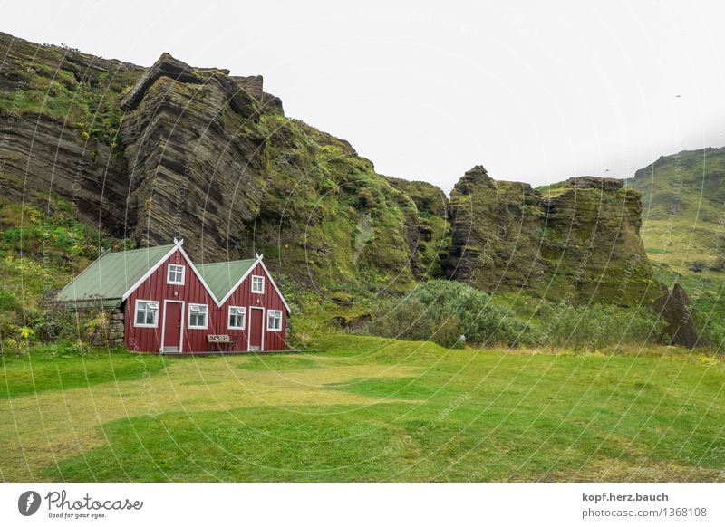Visit to the Shire Nature Landscape Mountain Vik Iceland Village House (Residential Structure) Hut Exceptional Happy Infinity Uniqueness Green