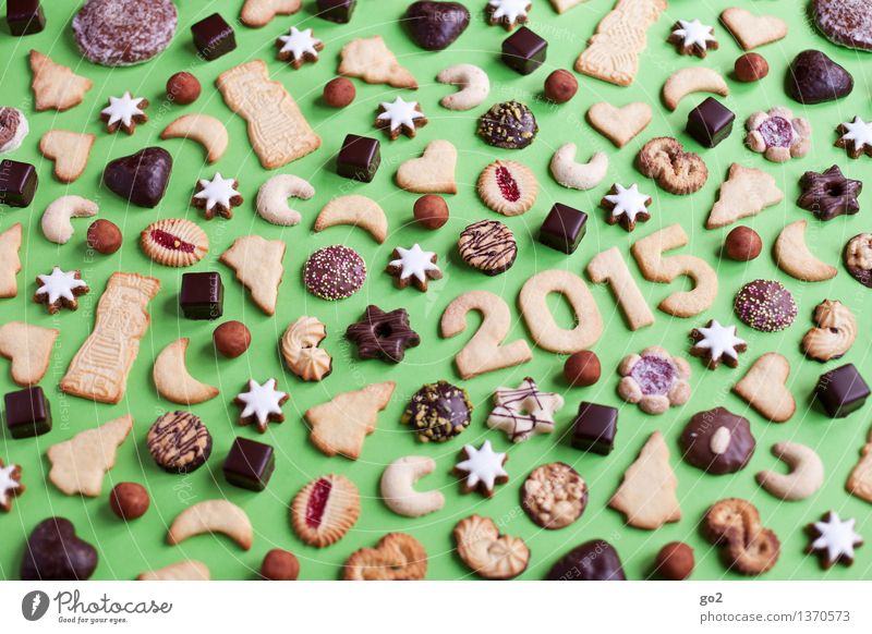 Happy biscuit masks Dough Baked goods Candy Chocolate Cookie Star cinnamon biscuit Gingerbread Gingery biscuit Nutrition Eating To have a coffee cut out cookies