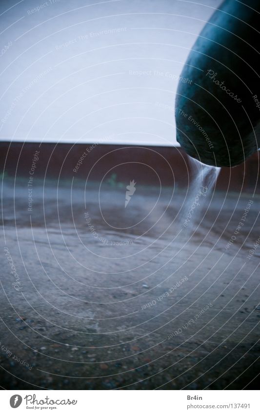 SprayPipe Subdued colour Exterior shot Experimental Deserted Copy Space top Day Twilight Contrast Water Rain Wall (barrier) Wall (building) Fluid Cold Wet Round
