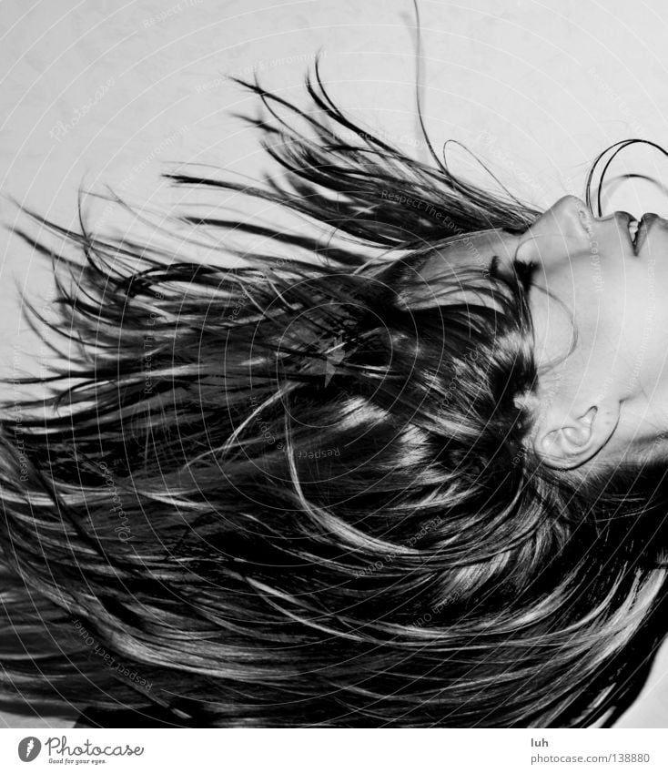 forces of the universe Hair and hairstyles Face Wind Black White Joy Happy Contentment Might Boredom Muddled Strand of hair Side Gravity haircut splendid hair