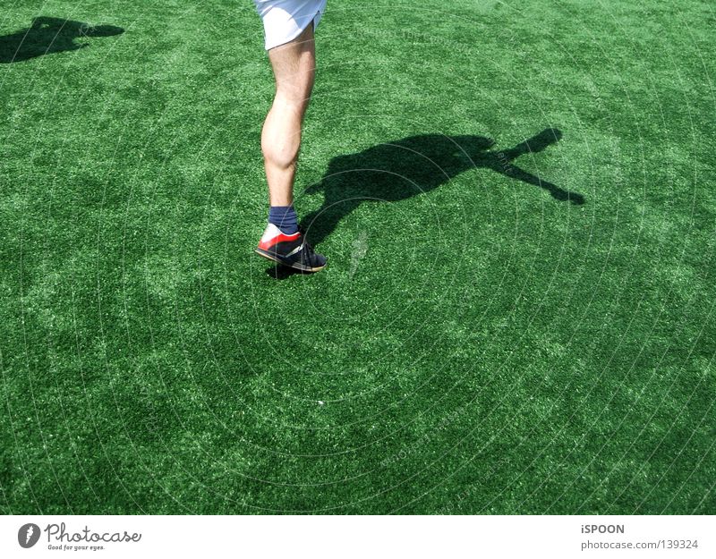 Nurmi IV Calf Football boots Kick Pants Gym shorts Knee Ball sports Lawn artificial turf Musculature Sports Feet Shadow Movement Legs decapitulum Skin
