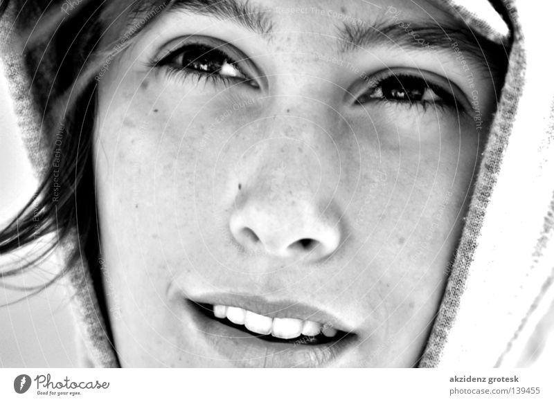 eskimo Portrait photograph black'n'white high contrast Close-up face photogenic cute sunlight Exterior shot