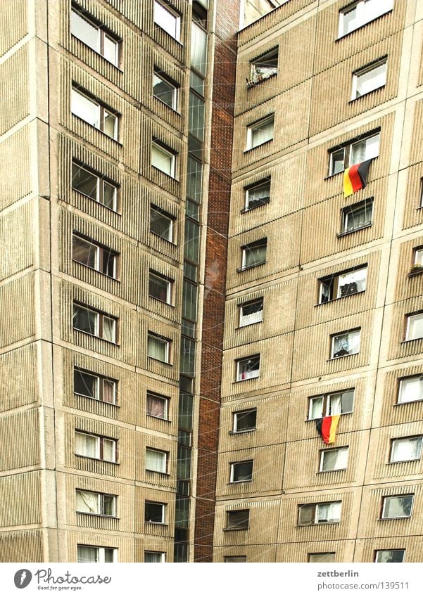 final Flag Black Red Nationalities and ethnicity Patriotism House (Residential Structure) High-rise Balcony Loggia Town house (City: Block of flats) Grief