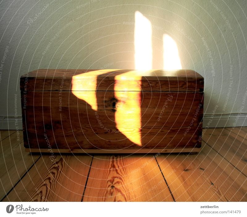 treasure Crate Wooden box Treasure chest Chest Pirate Mysterious Gold Precious stone Sun Light Morning Sunrise Furniture Living or residing Safety cabinet rest