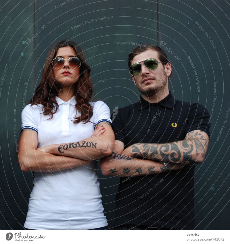 ben and fred Tattoo Tattoo studio Sunglasses Shirt T-shirt Fashion Shows Band Musician Man Woman Model Appearance Looking Discover Image (representation)