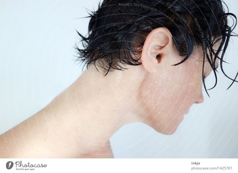 Woman with wet hair Lifestyle pretty Personal hygiene Body Hair and hairstyles Skin Spa Swimming & Bathing Adults Head Face Neck Woman`s neck 1 Human being