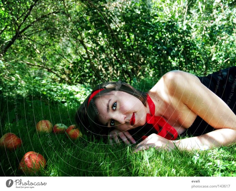 Alice in Wonderland Portrait photograph Forest Grass Green Red Bow Dress Woman Apple Lie Eyes red lips Summer