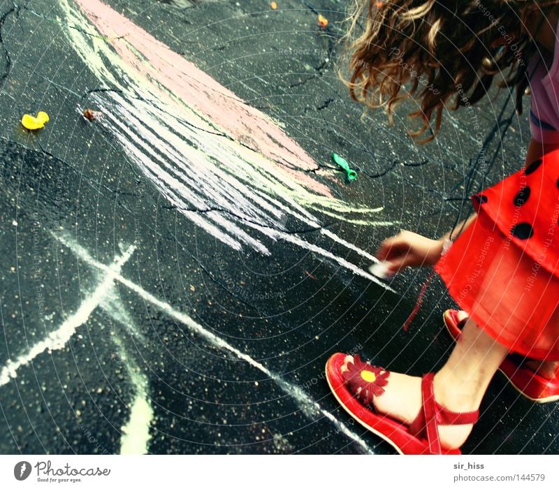 The sun has 54,000 rays Children's game Playing Radiation Footwear Red Dress Girl Joy Beautiful Happy Chalk Rain Street crayon street-painting chalk