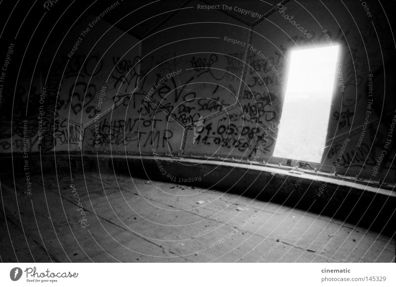 portal Grunewald USA Radar station Ball Sphere Sky Moody Testing & Control Eerie Roof Wind Derelict Loneliness Annihilate Black & white photo devil's mountain