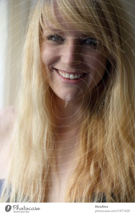 Portrait of a young, blond, freckled woman smiling at the camera pretty Life Young woman Youth (Young adults) Face Freckles 18 - 30 years Adults pit Blonde