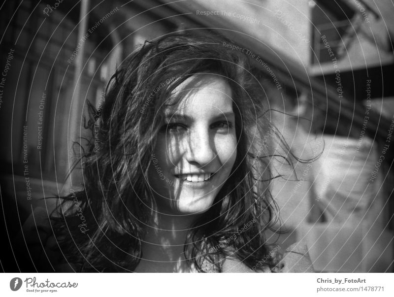 chris_by_photoart Young woman Youth (Young adults) Woman Adults 1 Human being 8 - 13 years Child Infancy Facade Coat Brunette Long-haired Smiling Looking