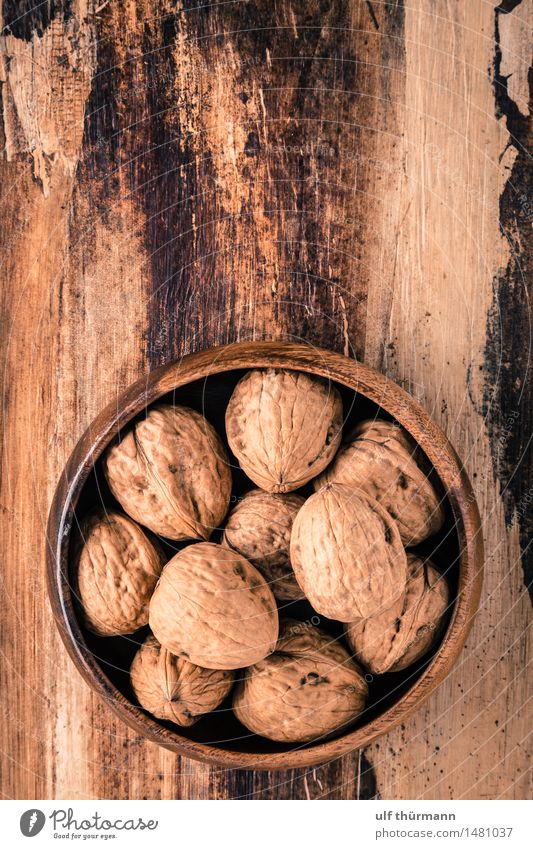 walnuts Food Fruit Nut Walnut Nutrition Organic produce Vegetarian diet Diet Fasting Vegan diet Bowl Healthy Healthy Eating Table Kitchen Feasts & Celebrations