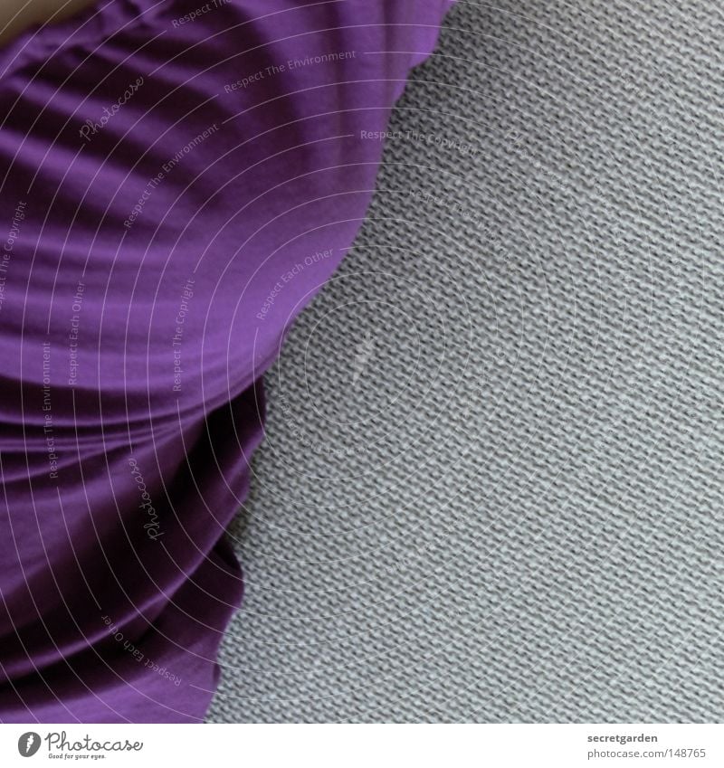 secondary Sofa Living room Human being Woman Top Violet Relaxation Pattern Cloth Indirect Unconscious Gray Overriding Second rate Skin Emotions Summer Beautiful