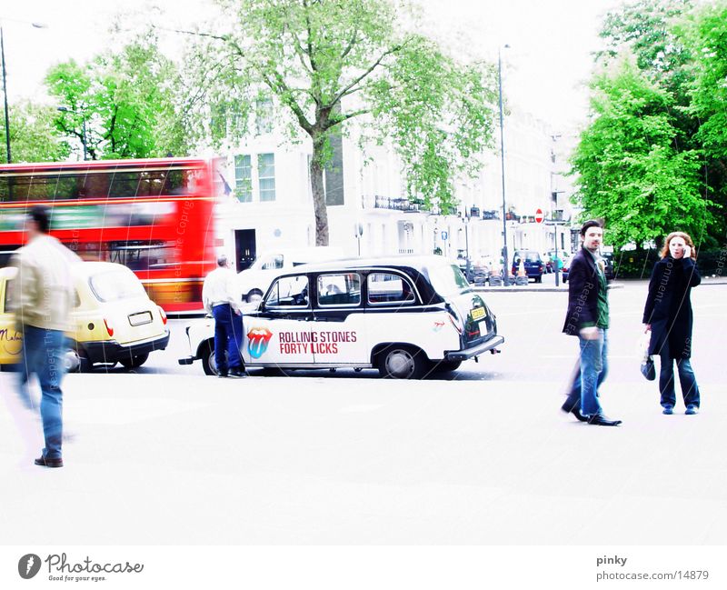 On a Sunday in May. London Taxi Pedestrian Tree Going To go for a walk Great Britain Europe Bus Walking one moment