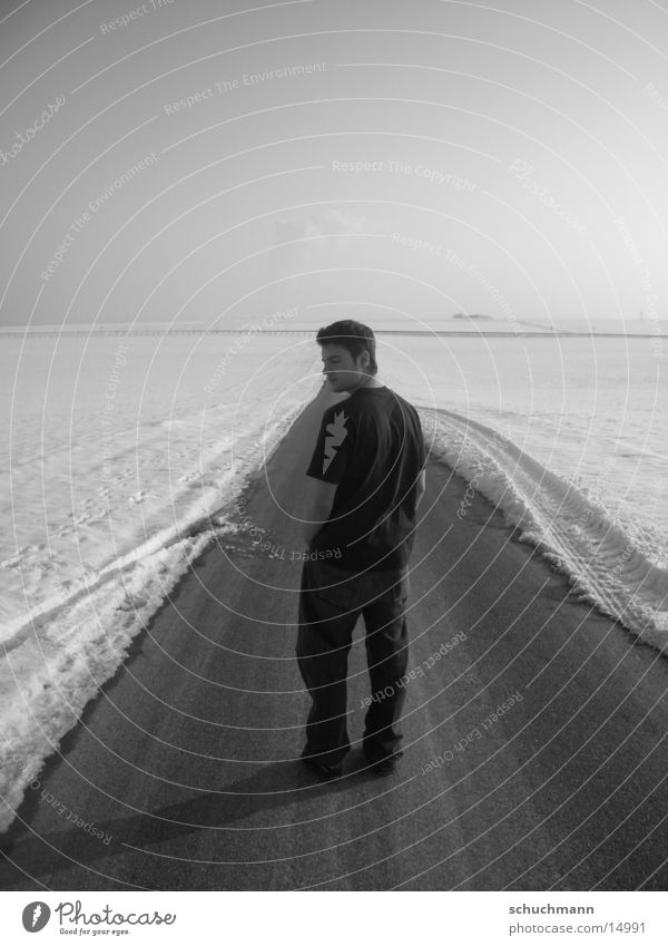 Schuchi VIII Winter Portrait photograph Man shuchi Black & white photo Snow