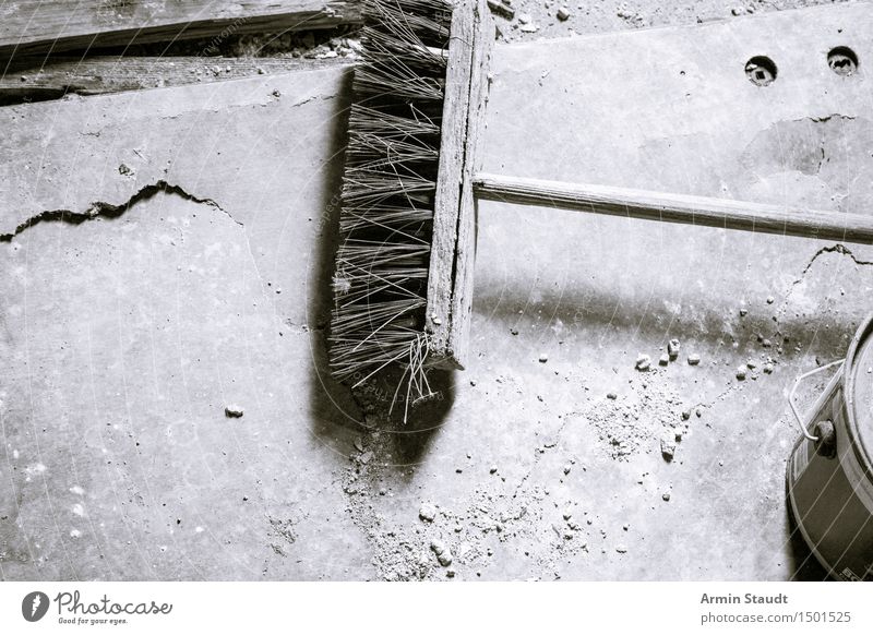old broom in ruin Lifestyle Leisure and hobbies Old Work and employment Build Cleaning Dark Authentic Gray Moody Effort Reluctance Past Living or residing