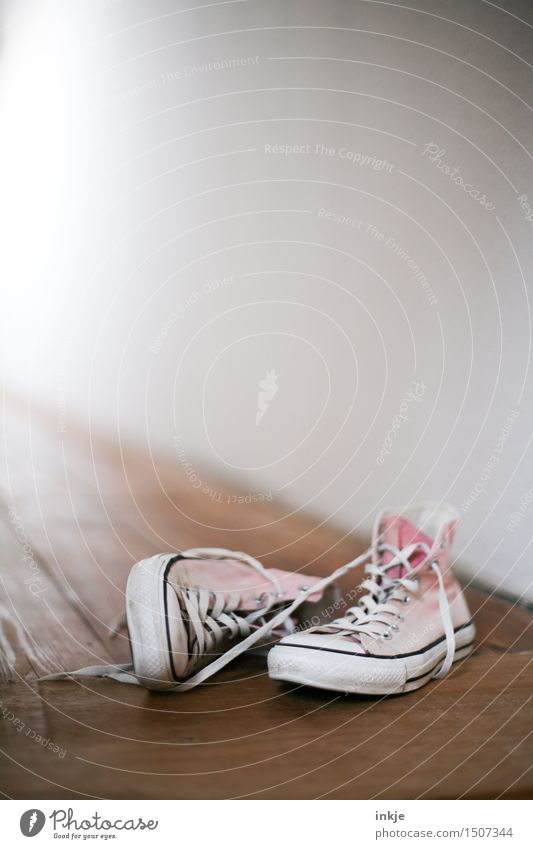 lying around Lifestyle Style Leisure and hobbies Sneakers Cool (slang) Hip & trendy Chucks Hallway Lie Pink Colour photo Interior shot Close-up Deserted