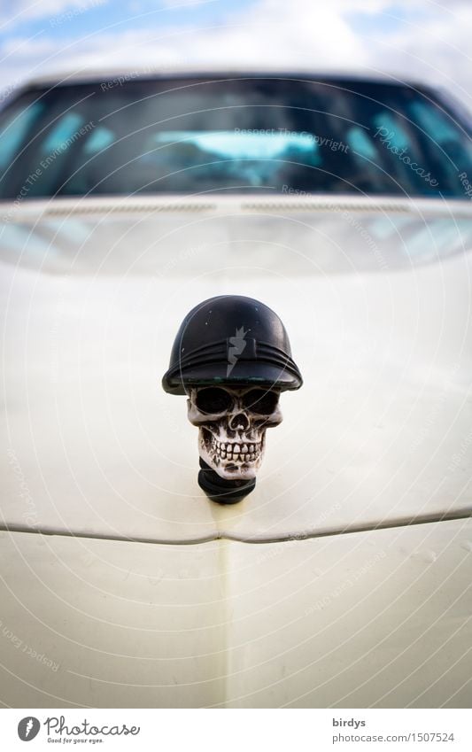 Dead can drive Motoring Car Road cruiser Death's head Helmet Radiator emblem Car Hood Windscreen Smiling Laughter Esthetic Threat Uniqueness Rebellious