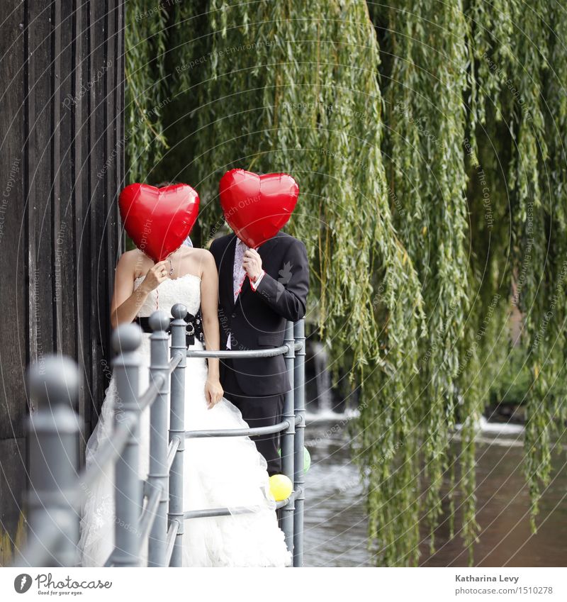 <3 Joy Happy Well-being Flirt Feasts & Celebrations Wedding Human being Woman Adults Man Partner 2 Dress Suit Wedding dress Balloon Red Black White Together