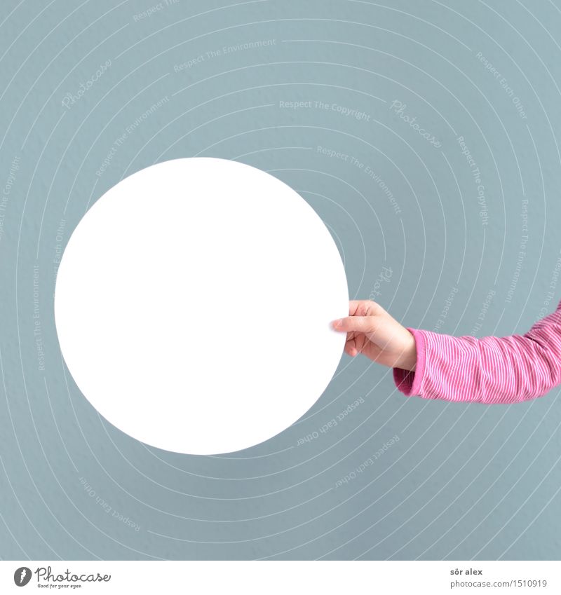 O Parenting Education Child School Study Toddler Girl Hand 1 Human being 3 - 8 years Infancy Round Blue Pink White Circle Circular Stop Background picture