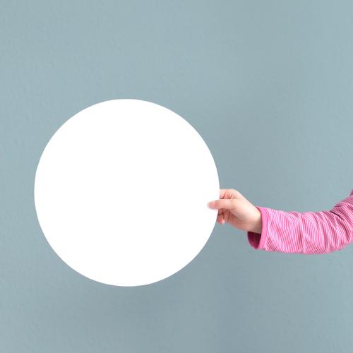 O Parenting Education Child School Study Toddler Girl Hand 1 Human being 3 - 8 years Infancy Round Blue Pink White Circle Circular Stop Background picture