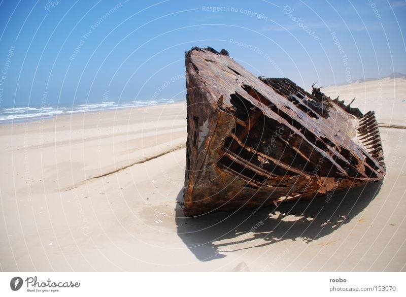 Cape Coast Wreck Ocean Beach Shipwreck Sand Watercraft Boots Solitary Derelict Waves schiffbruch strand einsamen Roobo