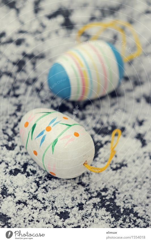 Easter eggs standby Ice Frost Snow Egg Lie Wait Together Town Multicoloured Joy Happy Spring fever Anticipation Thrifty Design Colour Inspiration