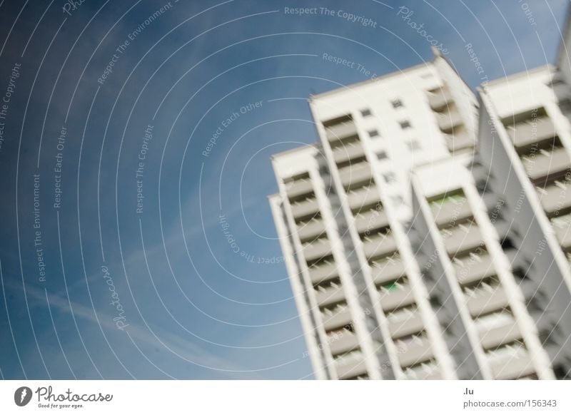 BirdPerspective Movement Motion blur Flying Focal point Geometry House (Residential Structure) Blur Bird's-eye view Tower block Dim Aviation homeowner house ban