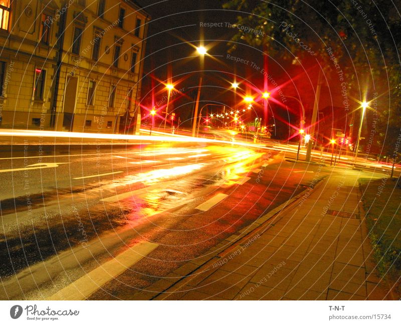 Crossing #1 Night Long exposure Traffic light Speed Street Mixture