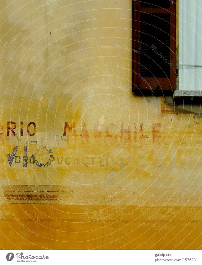 Rio Maschile Colour photo Subdued colour Exterior shot Detail Deserted Copy Space bottom House (Residential Structure) Summer Village Building Wall (barrier)
