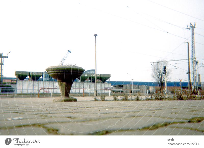 GDR Flowerpot Gray Lamp Transport Stone 1989