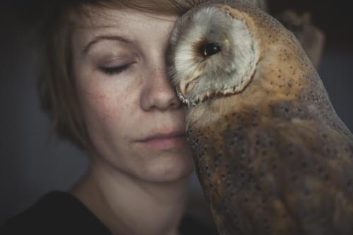 owl Woman Adults 1 Human being 18 - 30 years Youth (Young adults) Blonde Short-haired Wild animal Dead animal Owl birds Strix Animal Exceptional Soft Acceptance