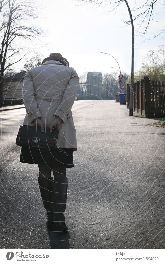 Remix Tracker Lifestyle Woman Adults Body Back 1 Human being Town Outskirts Pedestrian Street Coat Bag Hat Going Emotions Moody Sadness Loneliness Exhaustion