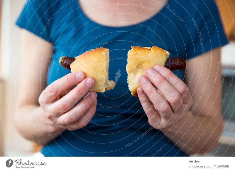 if it's about the sausage - share ! Sausage Roll Bratwurst Nutrition Feminine 1 Human being T-shirt Authentic Good Delicious Positive Blue Yellow Contentment