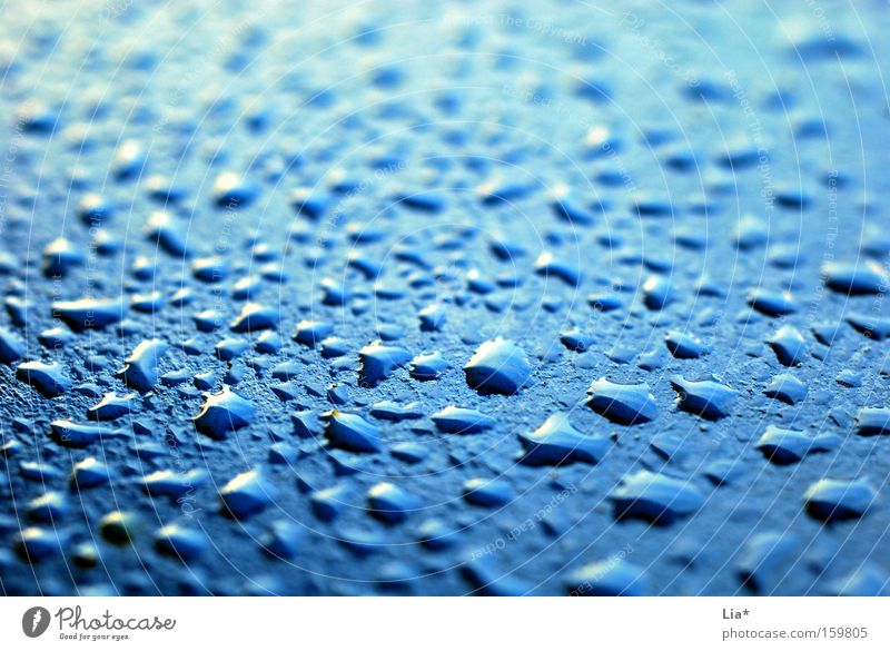 solvent Colour photo Close-up Macro (Extreme close-up) Structures and shapes Shallow depth of field Water Drops of water Rain Metal Fluid Fresh Wet Blue
