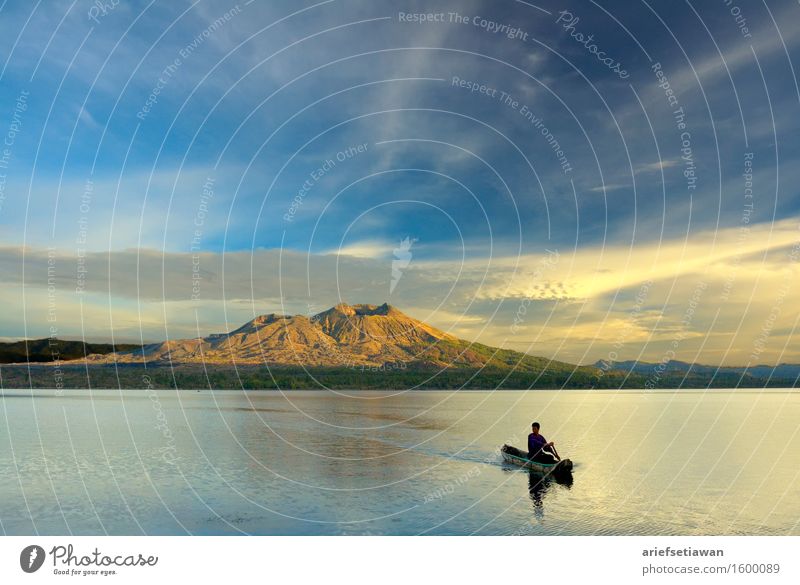 Paddling A Canoe in the Sunrise Human being Masculine Young man Youth (Young adults) Man Adults Male senior 1 18 - 30 years 30 - 45 years Environment Nature