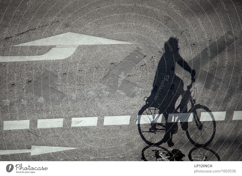 Aachen shadow. III Trip Cycling Human being 1 Town Transport Means of transport Traffic infrastructure Passenger traffic Road traffic Street Lanes & trails
