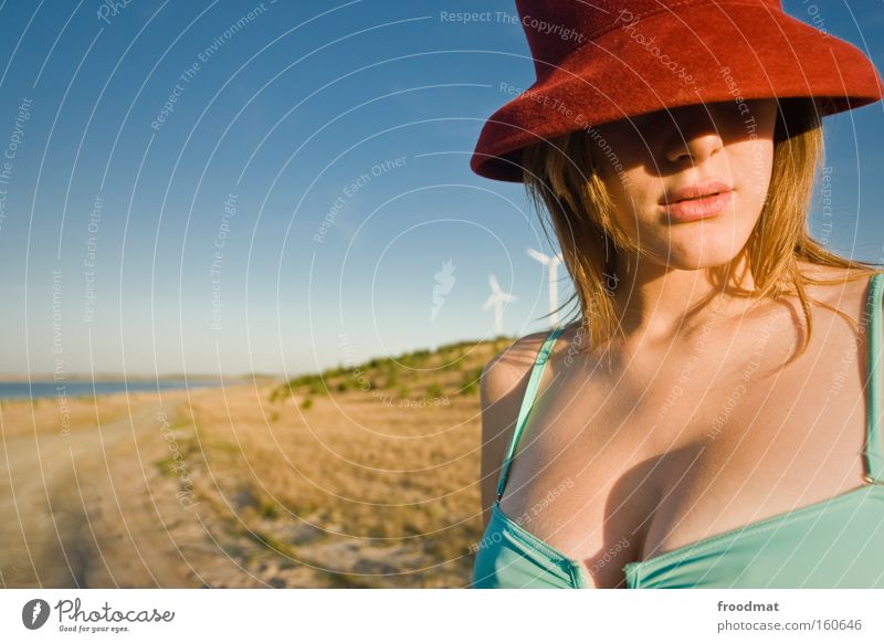 Energy Back-light Summer Hat Woman Eroticism Beautiful Bikini Blonde Sand Warmth Hot Beach Portrait photograph Youth (Young adults) Fashion
