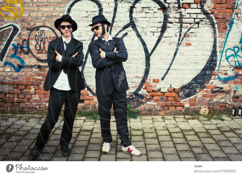 Remix Blues Brothers Music Carnival Human being Masculine Man Adults Friendship Couple Actor Cinema Film industry Video Suit Sunglasses Hat Famousness