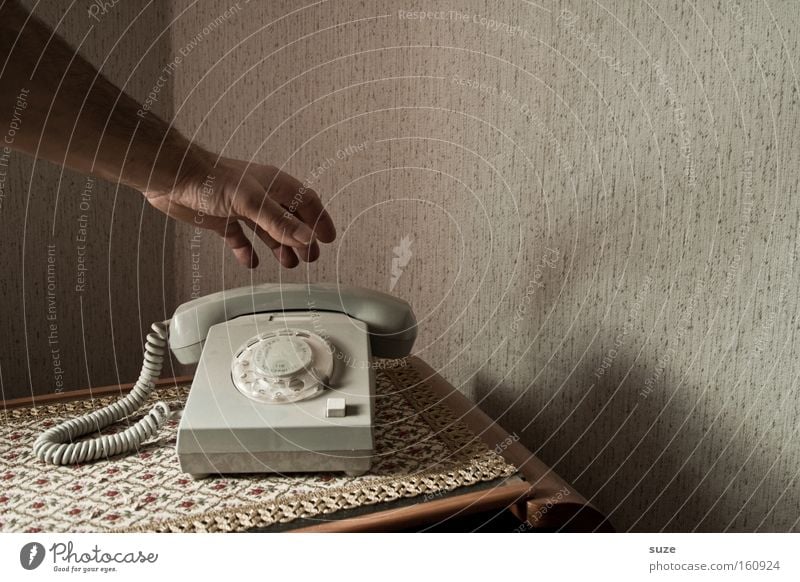 I'll go ... Living or residing Flat (apartment) Telecommunications Telephone Human being Arm Hand Fingers Communicate To call someone (telephone) Old Retro