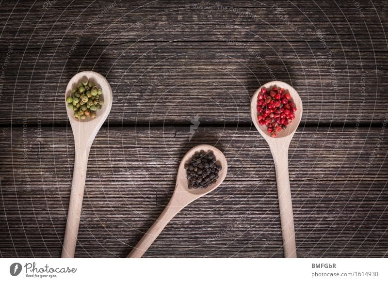 Now it's time to season Food Herbs and spices Peppercorn Nutrition Spoon Healthy Healthy Eating Fresh Round Green Red Black Tangy Spicy Wooden spoon recipe