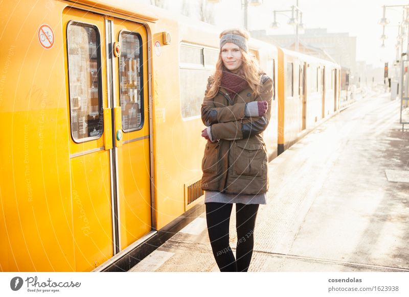 madame freezes University & College student Feminine Young woman Youth (Young adults) 1 Human being 18 - 30 years Adults Train station Public transit