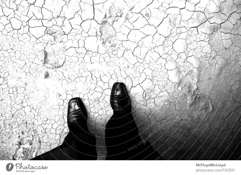 A GENTLEMAN`S FATE Man Footwear Black & white photo Suit Gentleman Subsoil shoes bw Floor covering