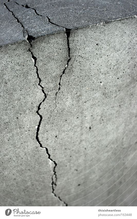 Don't you tear it off! Concrete Crack & Rip & Tear Rust Gray Cement Utilize Old Corner Broken Worn out Column Heartless Detail Landmark Monument