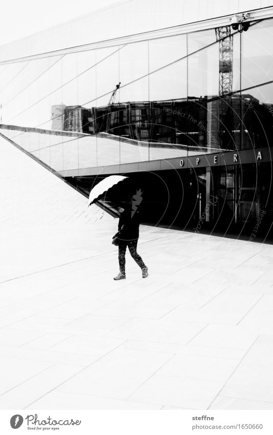 O P E R A Oslo Wet Rain Umbrella Norway Opera house Black & white photo Exterior shot Abstract Structures and shapes Copy Space bottom Contrast Silhouette